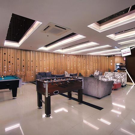 Favehotel Ltc Glodok Jakarta Exterior photo